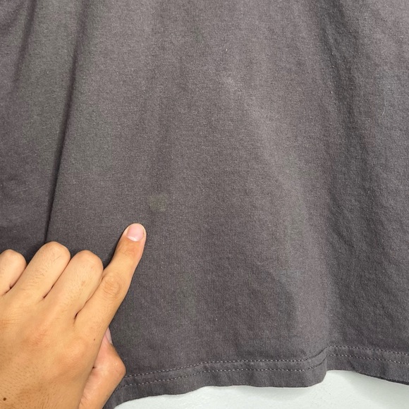 Disney Pirates of the Caribbean Dead Man’s Chest Grey Graphic Tee AA - Picture 7 of 7